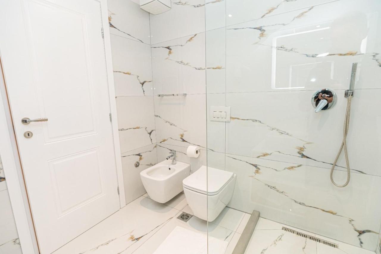 Hakuna Matata Residence & Apartments Vlora Kültér fotó